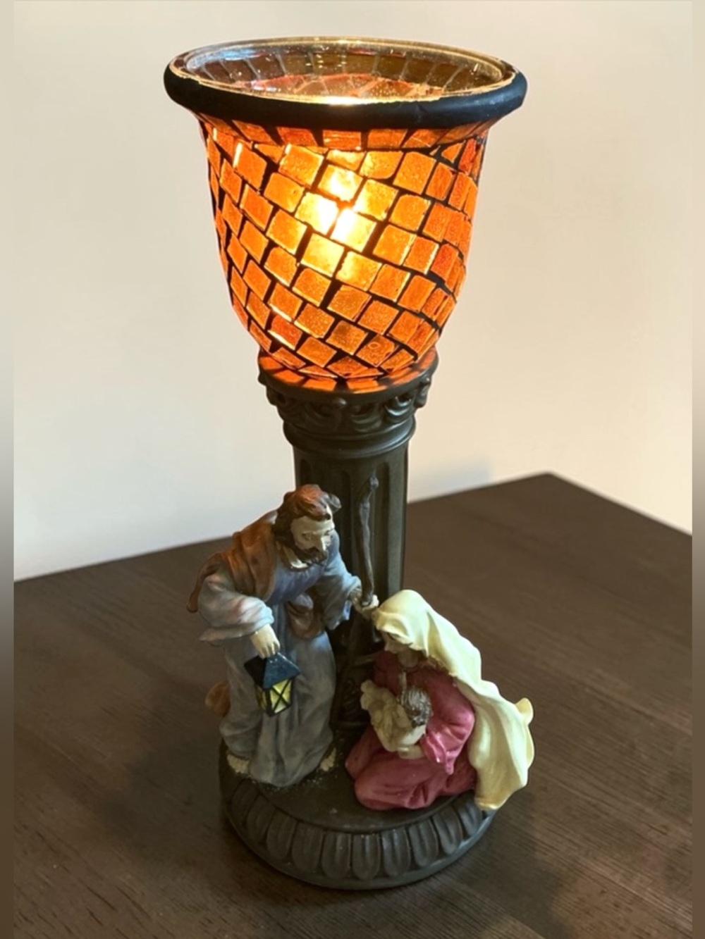 Vintage Nativity Table Lamp Mosaic Glass Shade Holy Family Lighted Decor